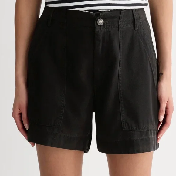 Everlane the Utility Darted Short - Picture 1 of 12